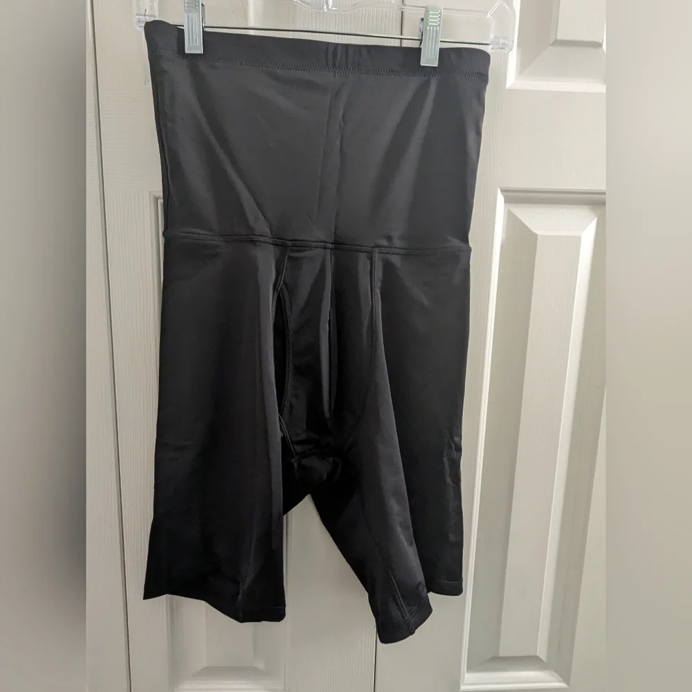 Men High Waisted Boxer Shorts Without  Pad Black SZ L NEW.